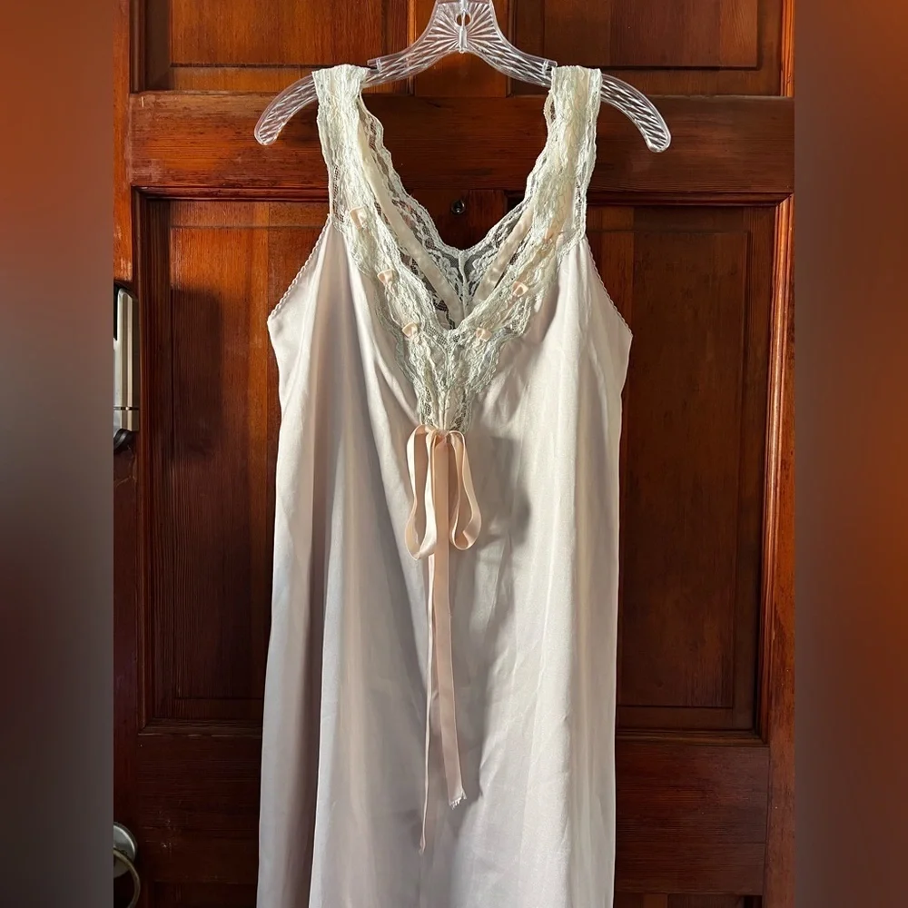 Vintage Alice Maloof Satin Nightgown Slip Dress – Pink Lace Trim Lingerie Medium - Picture 9 of 11
